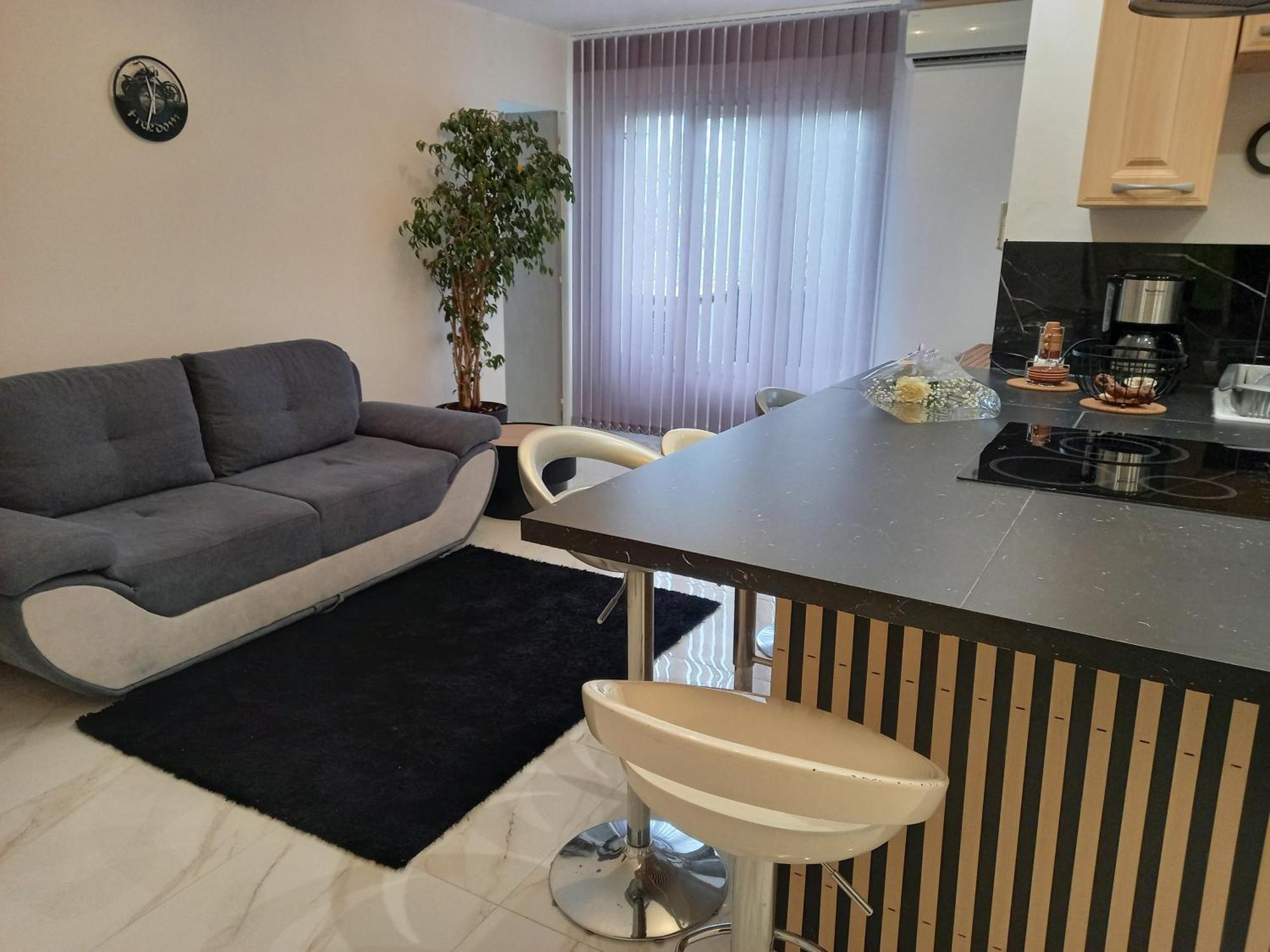 Appartement F2 Бастия Екстериор снимка